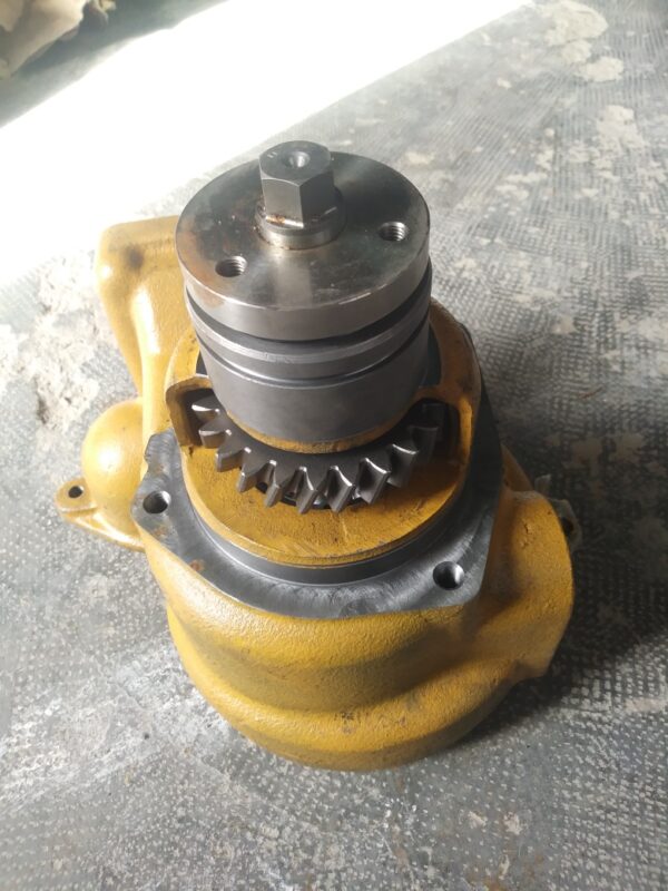 BOMBA AGUA KOMATSU 6212-61-1203